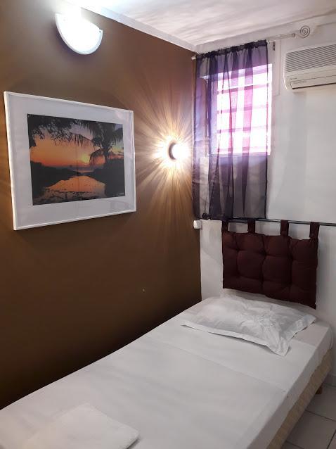 סיינט דניס Hotel Du Centre מראה חיצוני תמונה