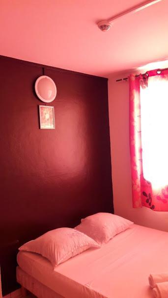 סיינט דניס Hotel Du Centre מראה חיצוני תמונה